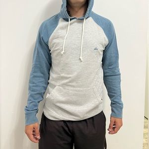 ⭐️ Men Quiksilver Gray and Blue Hoodie Size Large